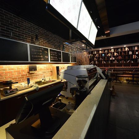 Manxin Hotel Shanghai Xujiahui 外观 照片
