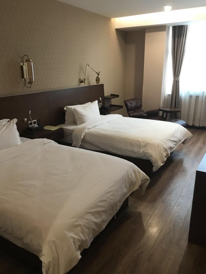 Manxin Hotel Shanghai Xujiahui 外观 照片